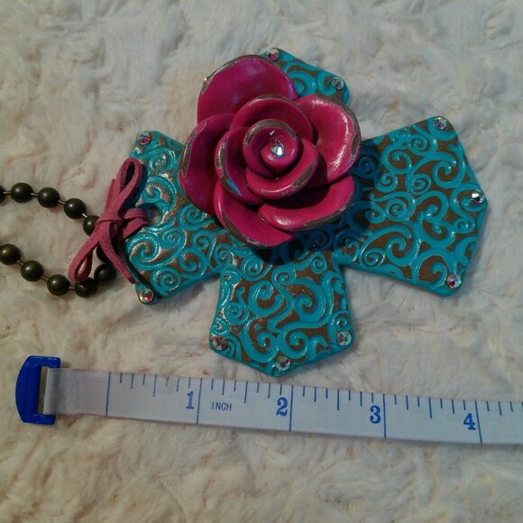Two Cross Necklace (395) - Picture 5 of 7